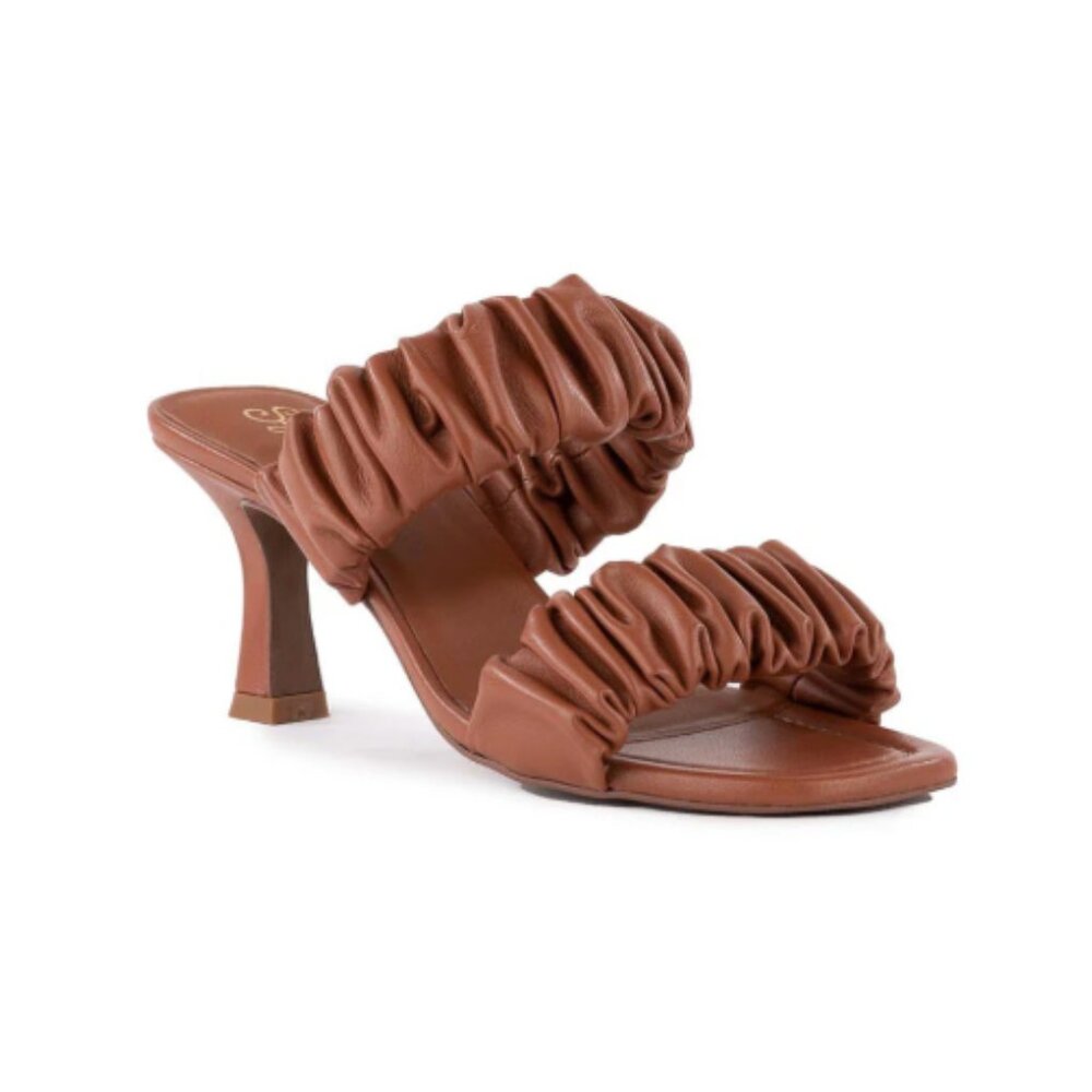 Seychelles Leeward Mules